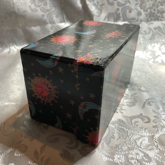 Laurel Burch Stamp Kit Box - Picture 14 of 16